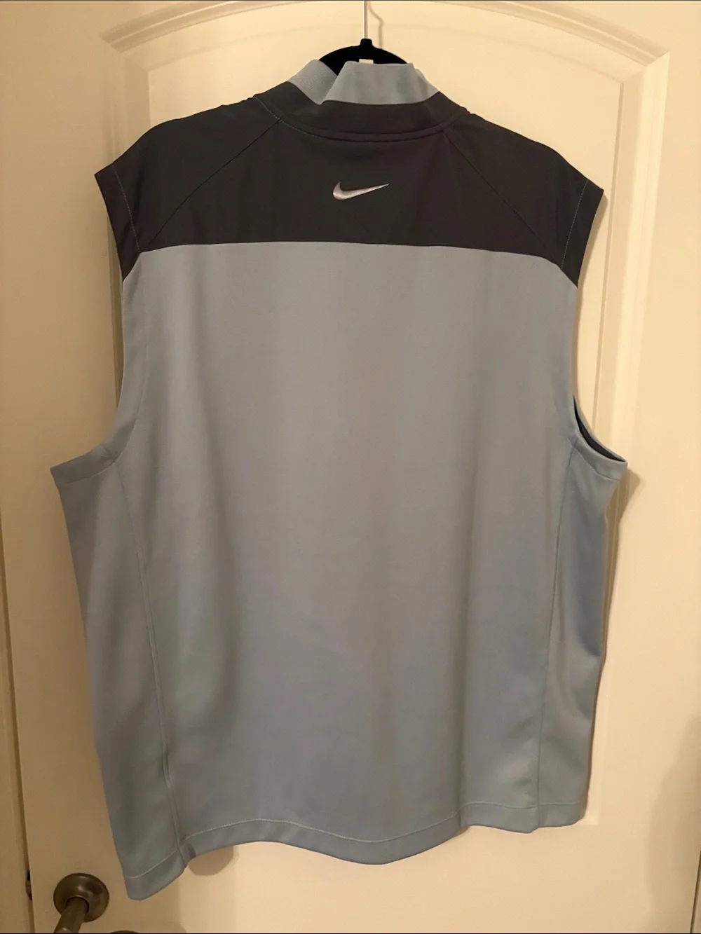 Nike Golf Light Blue and Dark Gray Sleeveless Quarter-Zip Vest